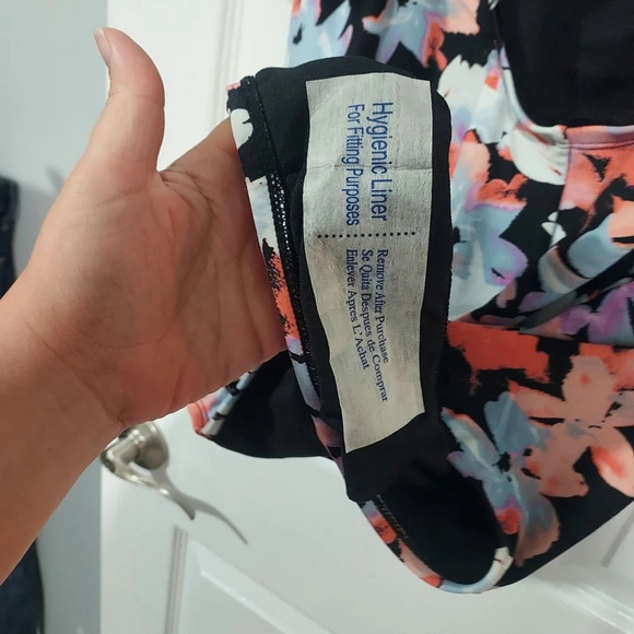 NWOT Roatan Swimwear Floral One Piece Swimsuit in Size 2X - Picture 12 of 12